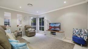 Ocean Beach Holiday House, Ettalong Beach